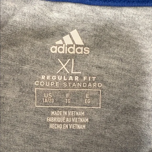 Boys Adidas & Nike long sleeve tees - Picture 5 of 9